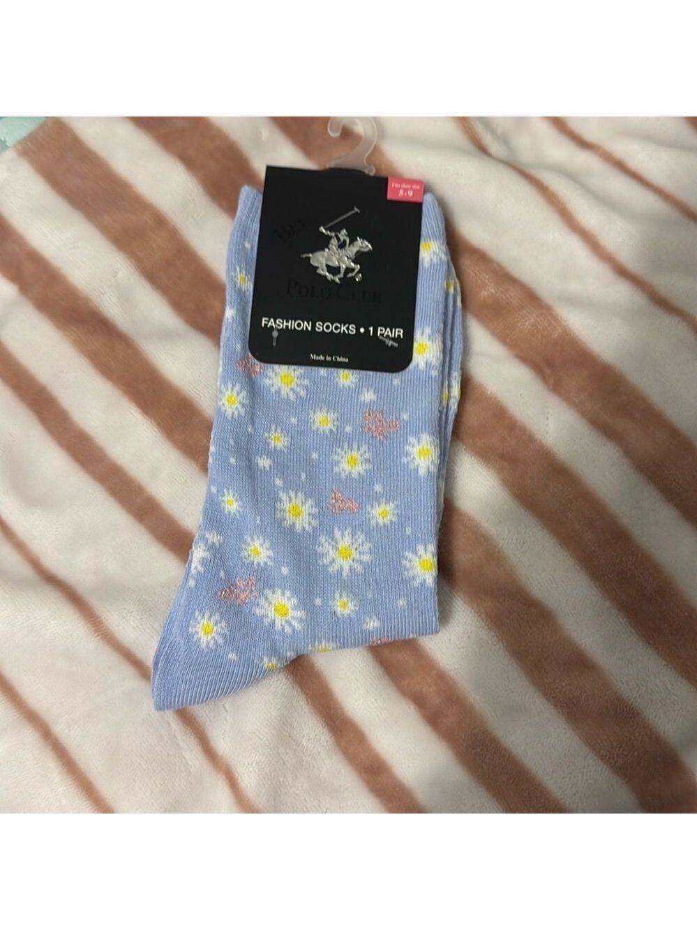 NWT Beverly Hills Polo Club Daisy Print Fashion Socks One Size